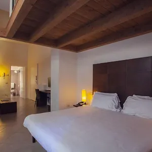 Roma 6.3 E I Banchieri Apartment Ravenna